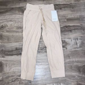 Lululemon Ready to Rulu Jogger Crop